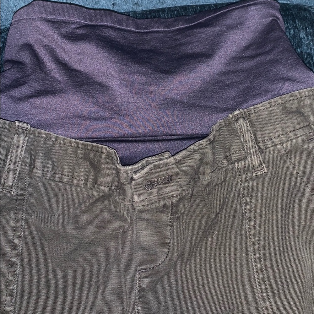 Gap khaki maternity pants